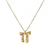 Collar de Acero Inoxidable con Colgante de Lazo Ins Transfronterizo Chapado en Oro de 18K Diseño Lujo Accesible Estilo Europeo y Americano Cadena Clavicular Venta al por Mayor