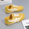 Zapatillas de Entrenamiento Alemanas para Mujer 2026 Nuevas Populares de Verano Malla Fina Versátiles Transpirables Malla Deportivas Casuales