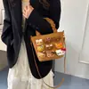 Bolsa de Ombro Plissada de Nicho para Revenda, Bolsa Saco para Mulheres, Lançamento Primavera 2026, Bolsa de Ombro Estilo Cartoon Levemente Luxuosa, Bolsa Transversal Versátil