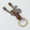 Corrente de Orelha Criativa de Bronze Antigo, Chaveiro Simples de Couro Vintage Tecido à Mão