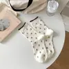 Calcetines de mujer color avena, calcetines de algodón puro hasta la pantorrilla, populares calcetines holgados color caqui para primavera y otoño, calcetines de otoño e invierno al por mayor