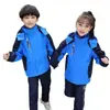 Chaqueta de tres piezas para niños y niñas 2019 ropa infantil estilo coreano uniforme escolar para estudiantes de primaria y secundaria jardín de infancia otoño e invierno ropa de jardín
