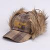 Gorra de pana con orejeras bordadas con letras, moda callejera, gorra de béisbol, otoño e invierno, protección para las orejas, cálida, gorra versátil