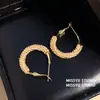 ¡Arracadas doradas con cuentas! Aretes de perlas con cuentas en forma de corazón, diseño único, exquisitos, modernos, versátiles, venta al por mayor de aretes
