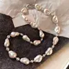 Hebilla de Anillo de Zirconia Imitación Barroca Forma Especial Asimétrica Perla Grande Collar Cadena Larga para Suéter Lujo Accesible Exagerado Nicho