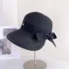 Sombrero de Paja de Color Sólido con Lazo de Flores de Apertura Trasera para Mujer, Sombrero de Pescador Elegante Versátil con Estilo para el Verano, Protección Solar