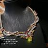 Collar con gemas de arcoíris y plumas de fénix, pendientes Fengyi con baño de miles de circón en forma de gota de agua amarilla al atardecer en oro de 18 quilates.