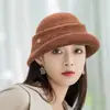 Nuevo sombrero de cubo de lana para mujer con ala, nuevo sombrero pequeño estilo Hepburn para otoño e invierno, sombrero de pescador versátil y elegante