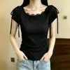 Camiseta Negra de Manga Corta Ajustada de Algodón Fino 210g Verano 2026 con Incrustaciones de Encaje y Diseño de Lazo, Top Elegante