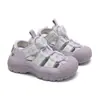 Sandalias Deportivas para Niñas 2026 Verano Nuevos Zapatos de Playa de Suela Suave Zapatos Casuales para Exteriores para Niños Zapatos Cerrados para el Agua