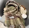 Colección de Bufandas de Mohair de Color Sólido de Otoño e Invierno, Bufandas Atmosféricas Estilo Coreano, Bufandas Chal Ampliadas y Engrosadas al por Mayor