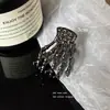 Halloween Estilo Punk Gótico Escuro Clipe de Garra Pequena Mão de Esqueleto de Metal para Mulheres Acessório de Cabelo Exagerado para Rabo de Cavalo