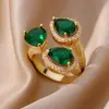 Anillo Abierto de Acero Inoxidable Vintage con Esmeralda Natural Transfronterizo Europeo y Americano, Anillo de Zirconia de Lujo Ligero de Gama Alta al por Mayor