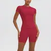 Conjunto de yoga de tres cuartos de color liso, sin costuras, cuello redondo, manga corta, cintura alta, secado rápido, para correr al aire libre y fitness para mujer