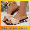 Sandalias de Tacón Medio para Mujer Verano 2026 Chanclas Ropa Exterior de Verano Versátil con Faldas Elegante Temperamento Chanclas de Una Correa