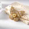 Broche de borboleta de pérola zircônia totalmente incrustada Xiaoxiang luxo requintado elegante alfinete de casaco casaco corpete de inseto