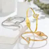 Pulsera de amor transfronterizo con diamantes de imitación, pulsera de moda para mujer, pulsera para pareja, joyería, joyería, joyería, fábrica de joyería, venta al por mayor, no se desvanece