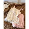 Conjunto de Pijama de Camisola Floral Elegante para Niña, Nuevo Set de Ropa de Casa con Shorts de Cuadros Rosas Verano 2026