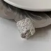Anillo de Diseñador Único con Encaje Pesado y Banda Ancha para Mujer, Anillo de Alta Calidad Versátil y de Moda Estilo Coreano Apilable