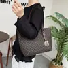 Bolso de mujer único y de nicho, gran capacidad, moderno para ir al trabajo, alto valor estético, diseño simple, bolso de hombro otoño 2026, bolso de mano tipo tote