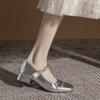 Zapatos Mary Jane plateados para mujer, con punta cuadrada y perla, de boca baja, tacón medio grueso, de una sola capa, elegantes para primavera y verano. Nuevos.