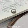 Anel de Strass Bidimensional com Tema de Anime para Mulheres, Estilo de Luxo Leve, Sensação Fashion e de Alta Qualidade, Anel Simples Versátil Personalizado