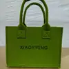 Bolsa Tote de Feltro Personalizada Desenho Animado Super Fofa Celebridade da Internet Coelho Fofo Embalagem de Presente para Reunião Anual da Empresa Festival Bolsa Tote