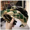 Diadema Retorcida Tejida para Mujer, Pinza para Flequillo de Temperamento Simple, Diadema Versátil Negra para Lavado de Cara y Salir con Calavera en la Parte Superior