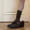 Versión de Piel de Oveja de Mocasines para Mujer Modelo Nuevo 2026 para el Viaje Diario, Zapatos de Piel Marrones de Punta Redonda con Hebilla Metálica y Tacones Gruesos