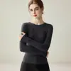 Novo suéter de lã fina de corte justo com gola redonda para mulheres, camisa base de malha de manga comprida, top versátil de cor sólida para outono e inverno