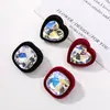 Otoño e invierno nuevos pendientes de felpa de cristal brillante con forma de corazón de melocotón para todo tipo de atuendos, pendientes tejidos a mano de bricolaje, material para mujer, venta al por mayor