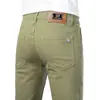 Calça jeans masculina europeia de alta qualidade na cor verde claro, novo modelo outono 2026, corte slim, skinny, stretch, calça masculina casual da moda e trendy