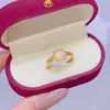 2. Anillo de Latón Chapado en Oro con un Ambiente Vintage de Lujo Ligero, Joyería de Diseño Popular, Anillo de Moda para Mujer