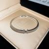 Ouro real galvanizado zircão pulseira aberta estilo frio ins moda pulseira leve luxo high-end jóias atacado