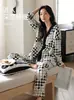 Atacado de Pijamas para Mulheres, Lançamento Primavera e Outono 2025, Roupa de Casa de Manga Longa, Conjuntos Outono e Inverno, Transmissão ao Vivo para Microempreendedores