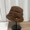 Sombrero de cubo artístico y versátil estilo japonés para mujer, diseño retro, perfecto para otoño e invierno, hace que la cara se vea más pequeña, cálido y adecuado para cabezas más grandes