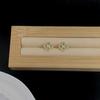 Temperamento de alta classe sentido requintado diamante quatro-folha brincos de trevo s925 agulha de prata para o deslocamento para o trabalho all-match luz brincos de luxo brincos