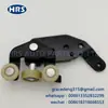 68350-26080 Es Adecuado para Toyota 2005 Daihatsu Hijet Deslizador del Bloque de Cierre Inferior de la Puerta Central y Otras Partes de la Carrocería