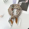 Lenço Quadrado de Seda Retrô Coreano com Estampa Paisley e Toque de Luxo, Combinado com uma Camisa, Lenço Quadrado Versátil para Cintura, Xale, Protetor de Pescoço