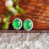 Brincos de tarracha de calcedônia verde com superfície de ovo de gelo natural, banhados a ouro, com incrustação de diamante, joia de orelha de ágata verde imperador, joia elegante de luxo leve