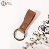Llavero vintage de cuero hecho a mano, accesorio para llavero de piel de vaca para coche, colgante con personalidad creativa, pequeño regalo