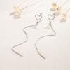 Clip de oreja de amor hueco, línea de oreja, una chica de dos piezas con corazón, personalidad única de alto nivel, moda coreana de moda Joker