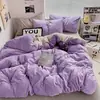 Outono/Inverno 2026 Novo Classe A Grau Mãe-Bebê Cor Sólida Bicolor Simples Leite Fleece Roupa de Cama para Casa Conjunto de Quatro Peças Espessado Quente