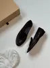 Versión de piel - Mocasines casuales de estilo británico, punta redonda, con flecos, de pala baja, nuevos zapatos planos versátiles, estilo slip-on