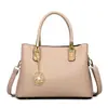 2026 Nova Bolsa de Ombro Grande com Alça de Mão para Mulheres Bolsa Transversal Popular Elegante Cor Sólida Bolsa Saco Tendência