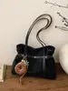 Bolsa Tote Versátil Estilo Coreano para o Trabalho para Mulheres 2025 Inverno Nova Grande Capacidade Elegante Patchwork de Luxo Leve Bolsa de Ombro/Sob o Braço