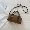 Bolso de bolos mate único y elegante, nuevo bolso de mano retro 2026, bolso de hombro casual, bolso cruzado, bolso cuadrado pequeño
