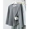 Coleção de outono para mulheres plus size: Camiseta lisa, versátil, de cor sólida, corte tridimensional, manga longa, gola redonda, top base casual 1074