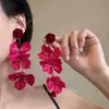 Brincos Longos Flor de Borla Vermelha Super Fada Luxo Acessível Brincos de Alta Qualidade 2025 Novos Brincos Estilo Retro de Férias