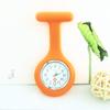 Directo de fábrica nuevo cinta de silicona al por mayor reloj de enfermera para hombre y mujer regalos publicitarios mesa colgante vendiendo mesa de pecho una generación de cabello